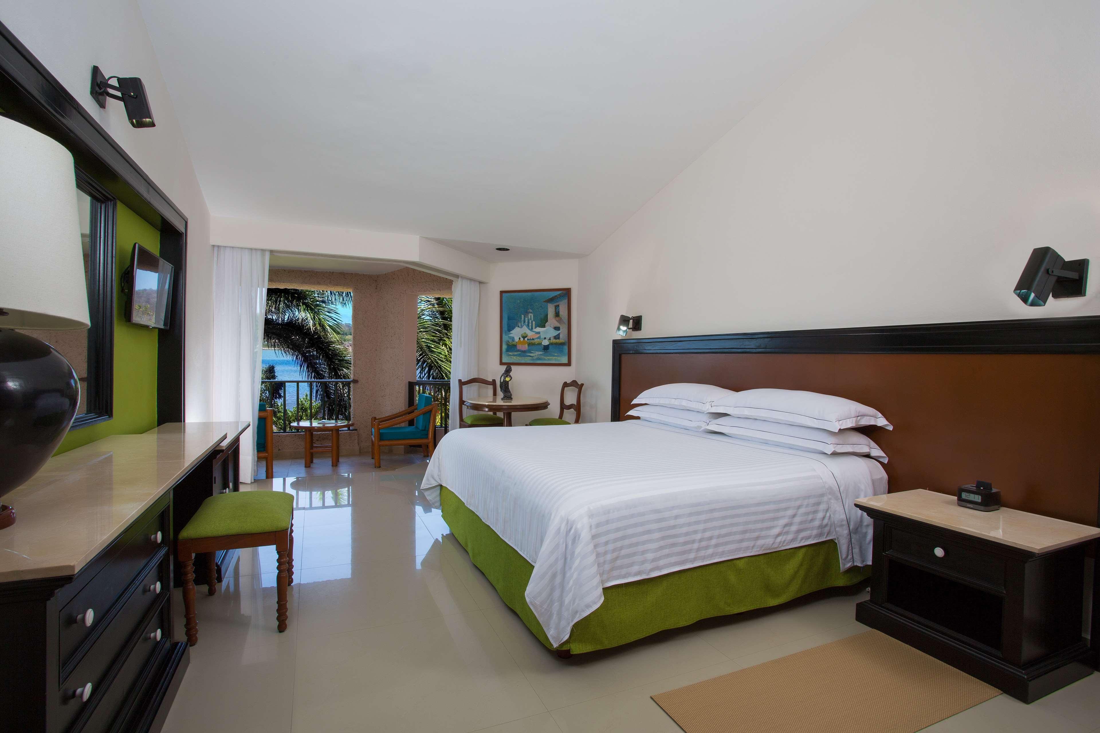 Barcelo Huatulco Hotel Tangolunda Ngoại thất bức ảnh